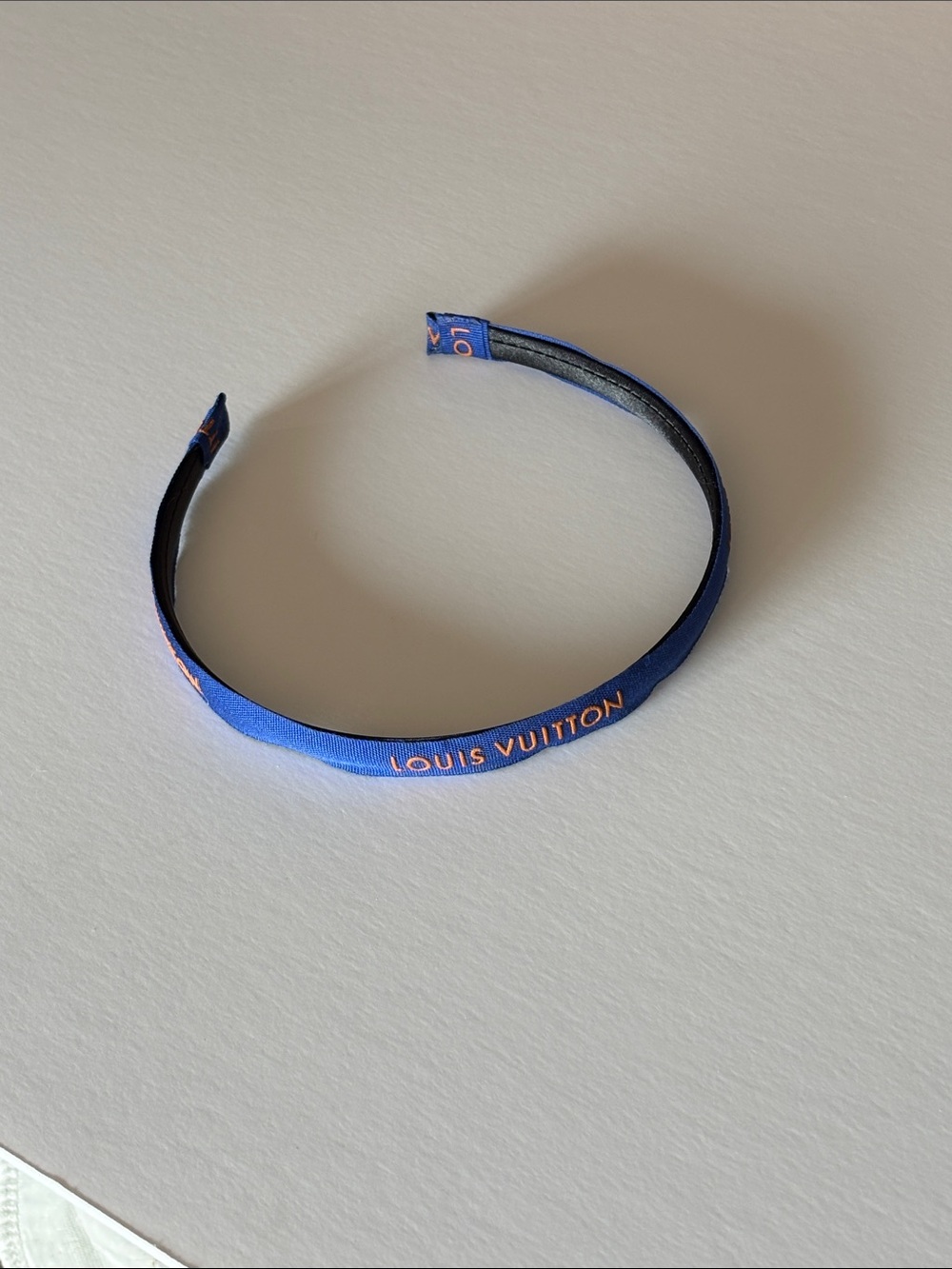 Louis Vuitton ribbon Headband